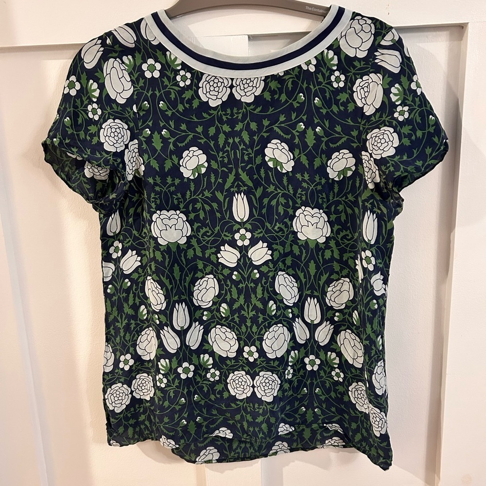 Rungolee Floral Green and White stripe collar silk  Top